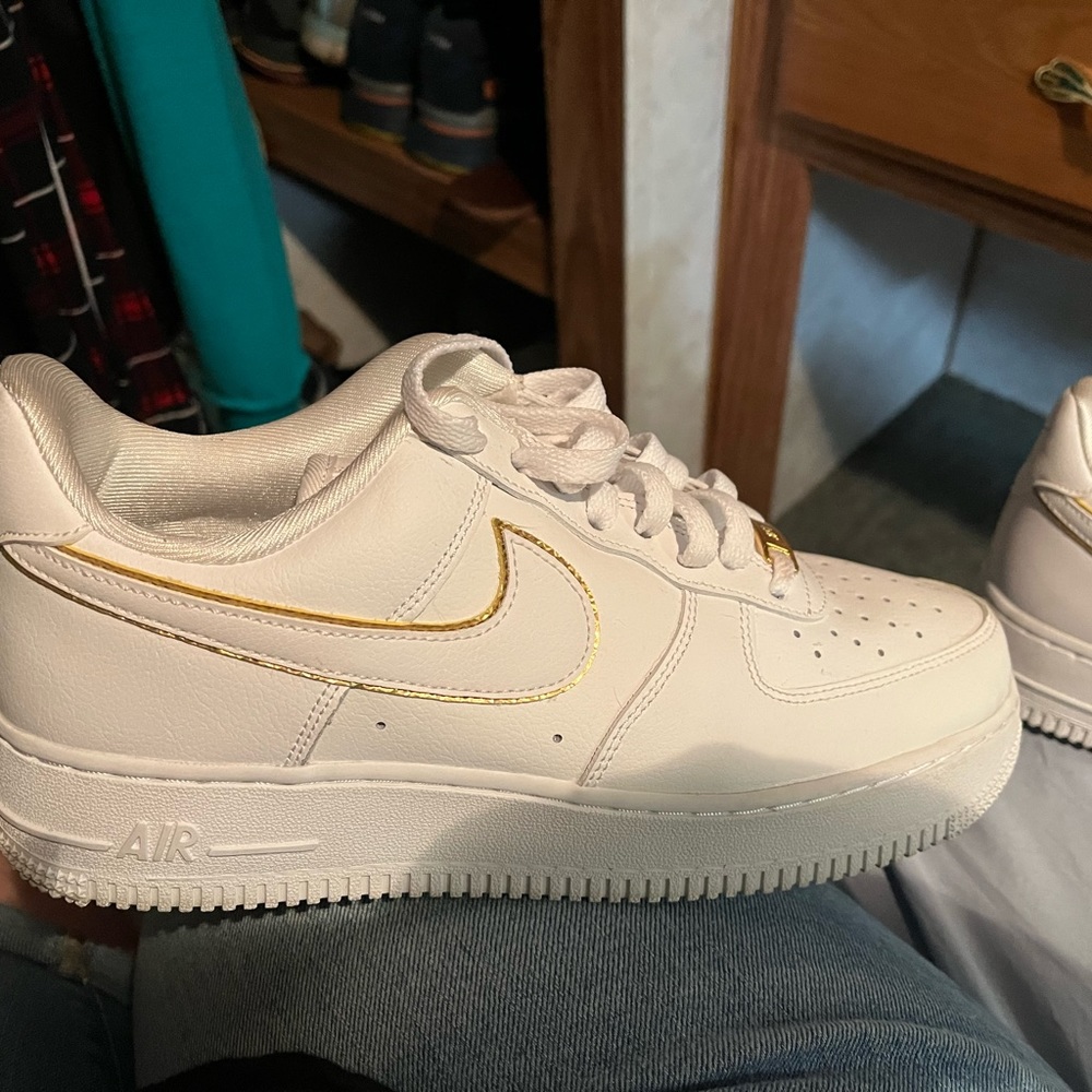 nike air force 1 size 5 junior